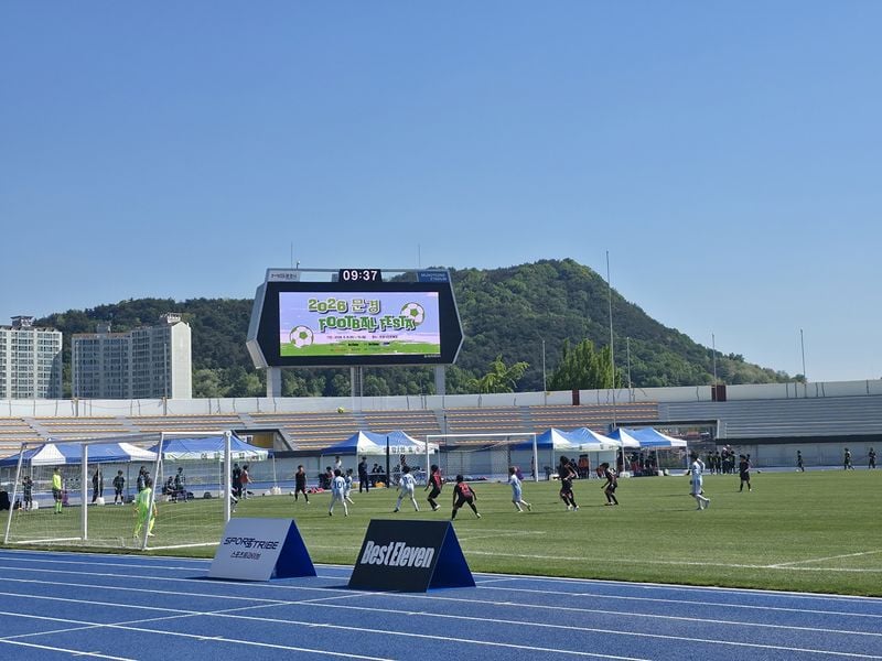 주말 문경, 탁구·축구 선수 1500여 명 몰려…스포츠 열기로 ‘들썩’
