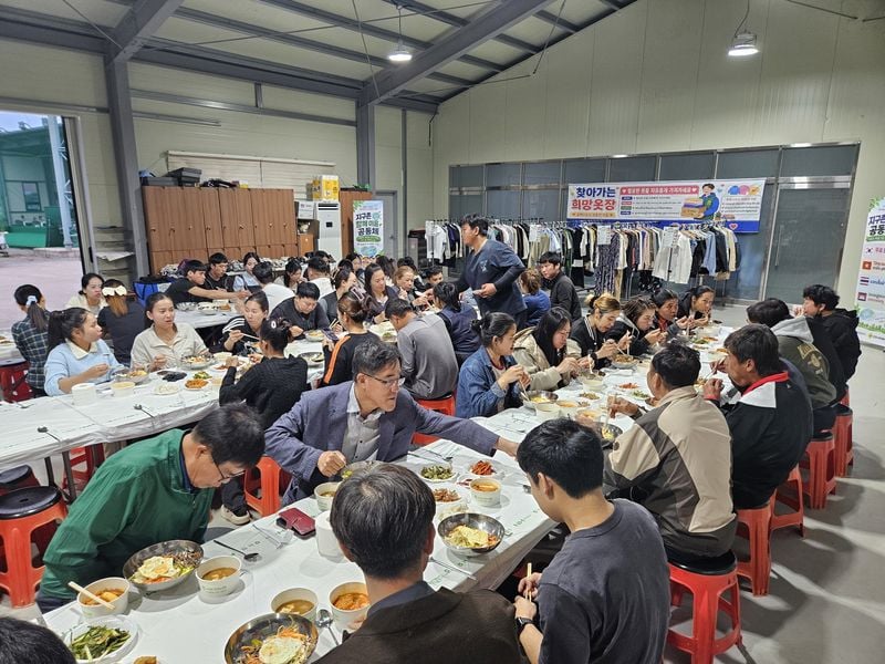 문경시새마을회, 추석맞이 나눔·봉사로 지역사회에 온기