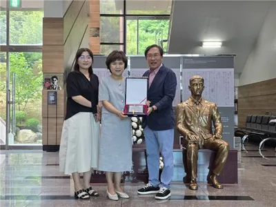 박열의사기념사업회, ‘나라사랑 정신’ 함양에 앞장선 학교에 감사패