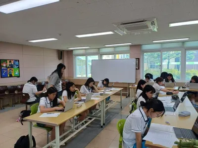 문경여중, 제1회 질문탐구대회 개최