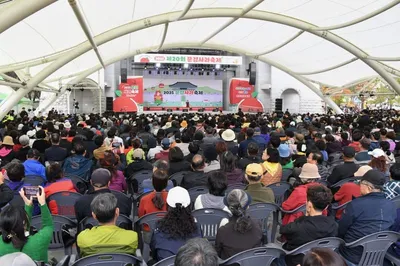 문경사과축제, 46만 찾아 25억 매출..... 농가소득·관광 동반 상승
