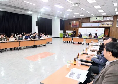 문경시 공무원들, 시정 발전 아이디어 17건 발표