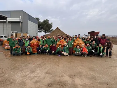 문경시 자율방재단, 폭설 대비 모래주머니 제작