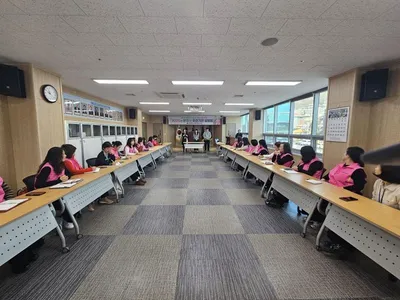 문경시노인회, 경로당 행복선생님 역량 강화 ‘유관기관 합동 설명회’ 개최