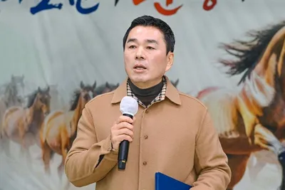 문경시, 박치왕 상무 야구단 감독 초청 공직자 특강