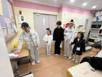 문경 모전초등학교 6학년들, 1일 교사 돼 ‘우리 학교 한 바퀴’ 운영