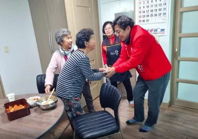 엄원식 문경시장 예비후보 “마을이 곧 요양원인 문경 만들겠다”