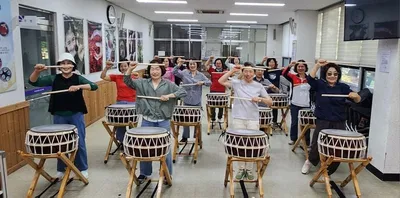 “저녁마다 함께 웃는다”… 마성면 취미교실이 만든 귀농·귀촌 화합