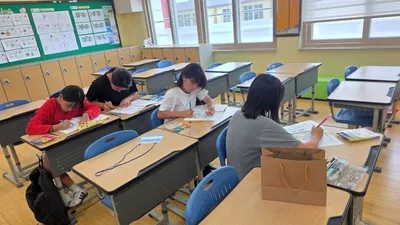 점촌초등학교, 여름방학 영어 캠프 운영