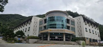 잘 운영되던 문경새재유스호스텔 왜 멈췄나 했더니… 문경시, 명도소송 1심 승소