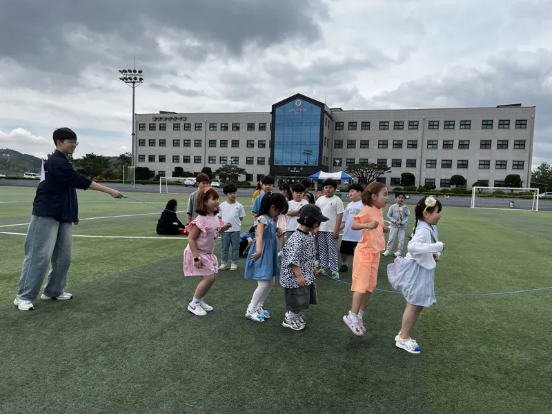 문경시 초등학생 토요영어학교 운영. /문경시가족센터 제공