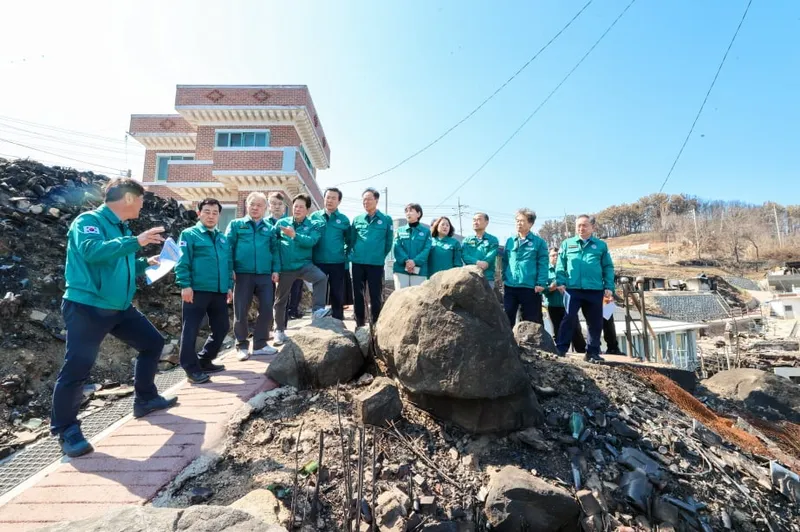 경북도의회, 산불 피해 회복 총력 대응