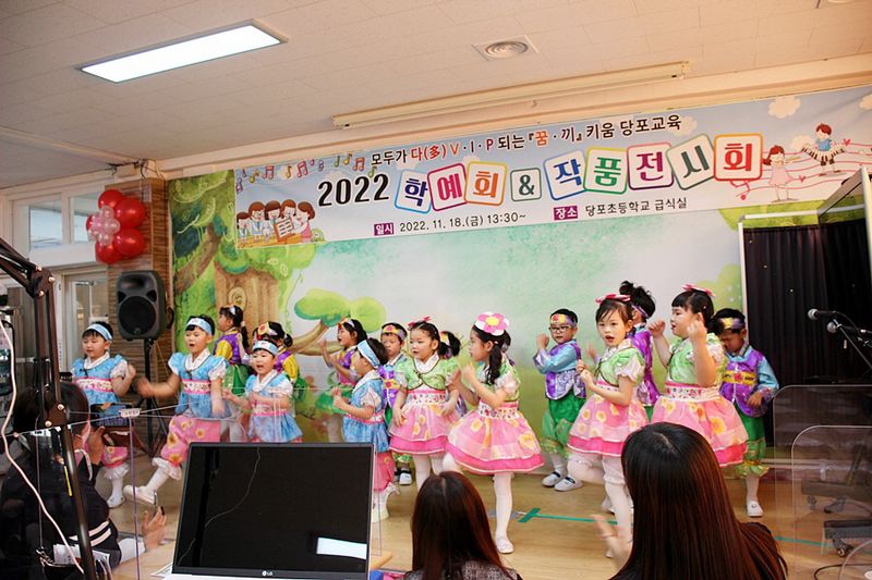 93228322ef7d194fc7e14d6a43619431