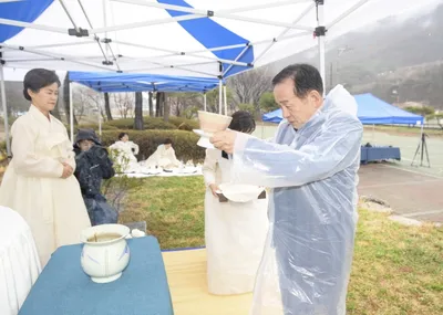 2024 문경찻사발축제, 선조도공 추모제 열려   